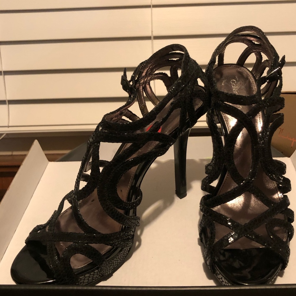 Beautiful Black Calvin Klein heels. Size 9 1/2